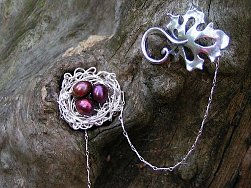 Bridal Nest with Maple Leaf Clasp